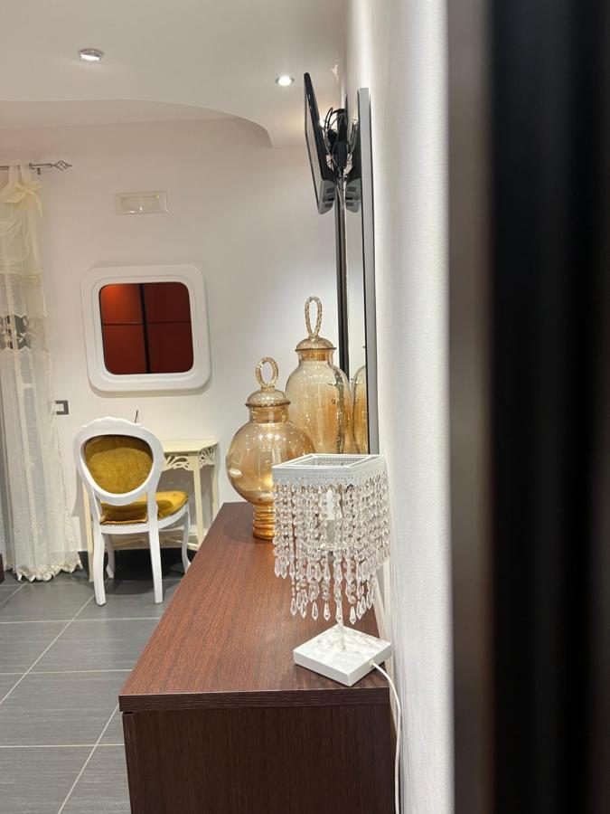 Nel Cortile Suite เชฟาลู ภายนอก รูปภาพ
