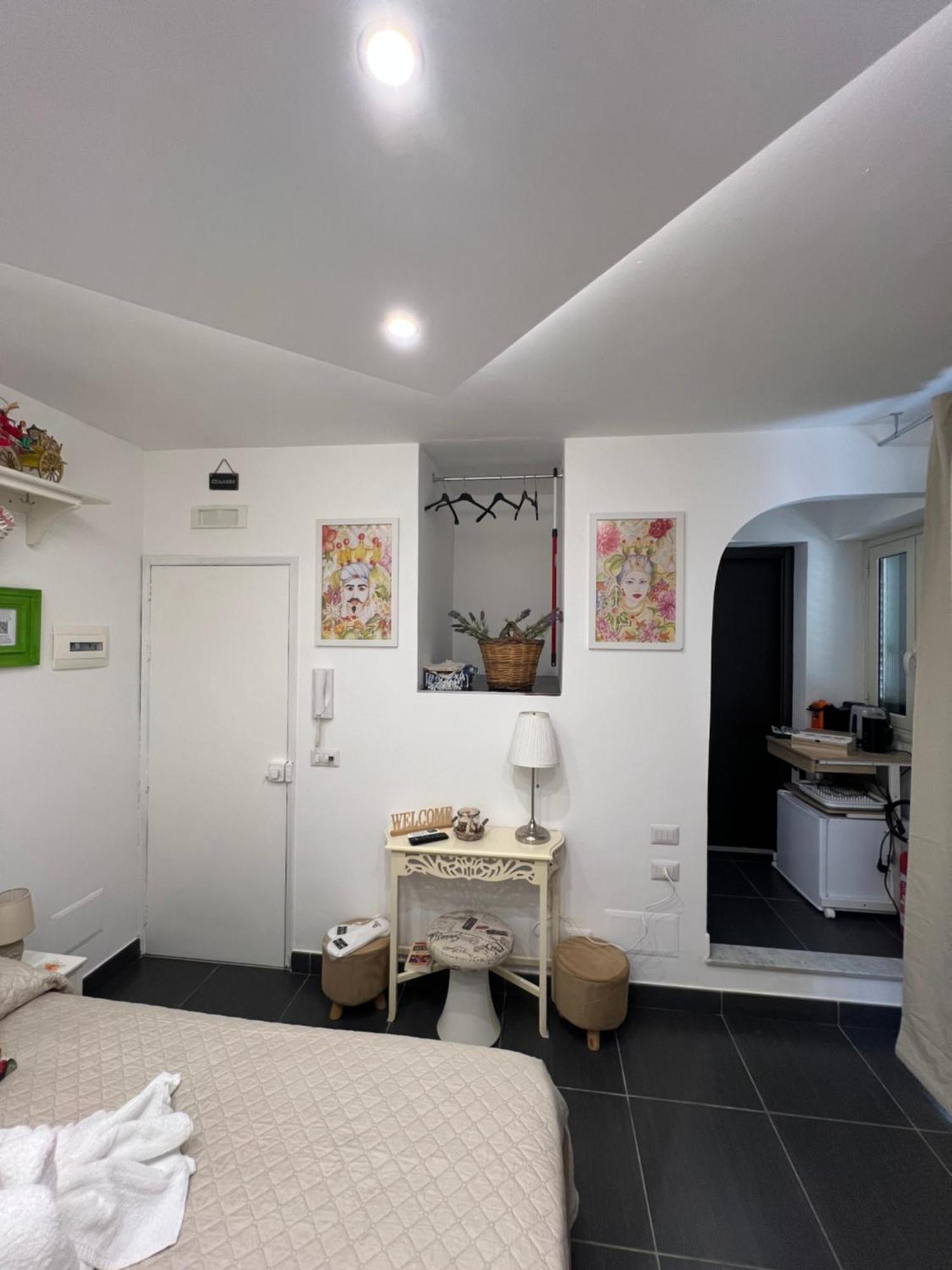 Nel Cortile Suite เชฟาลู ภายนอก รูปภาพ